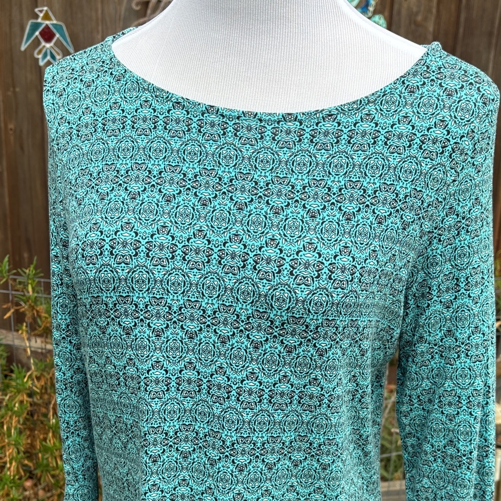 Teal Patterned Top